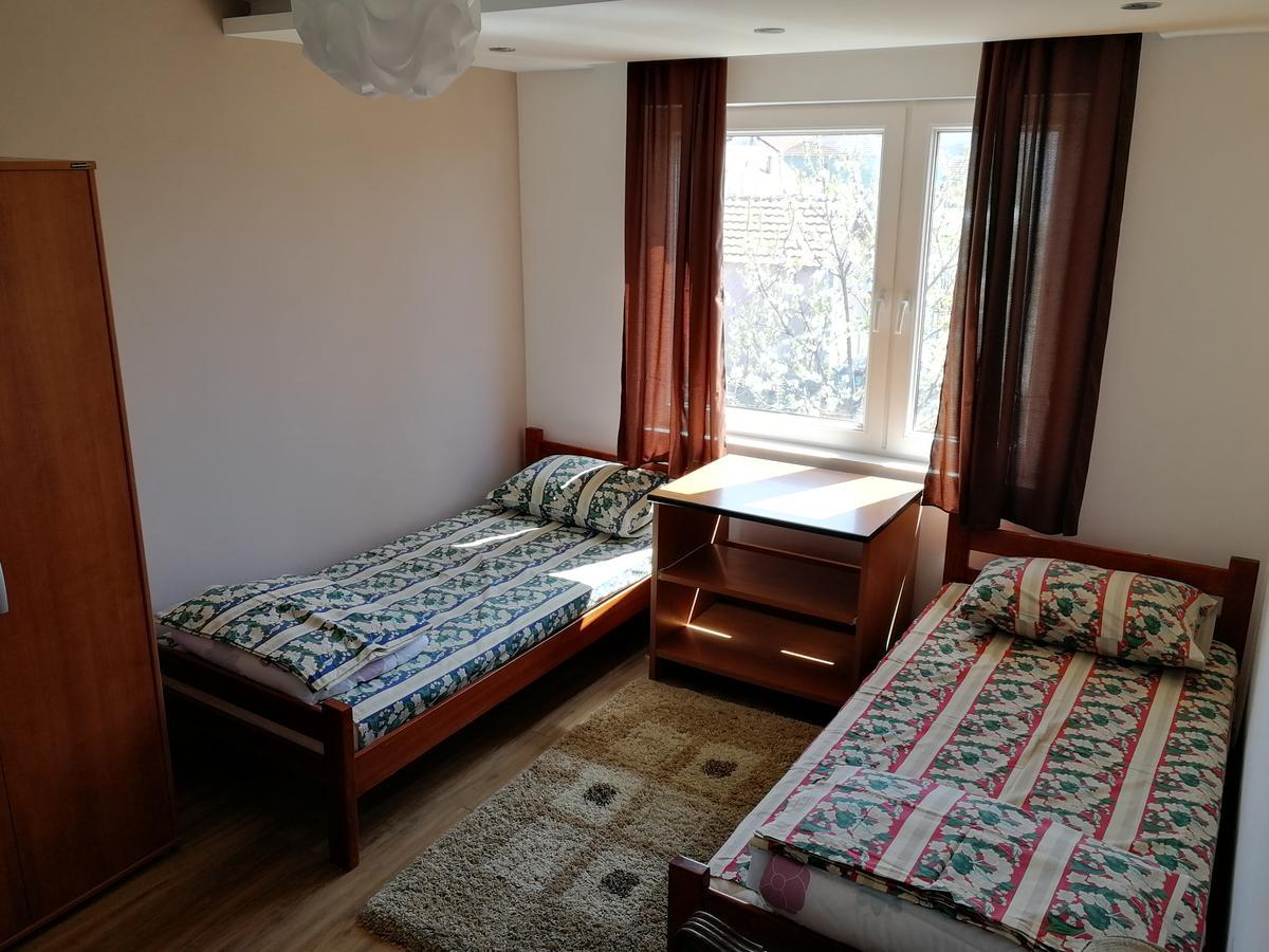 Apartments "Predah Kod Baraca" Nis Ngoại thất bức ảnh