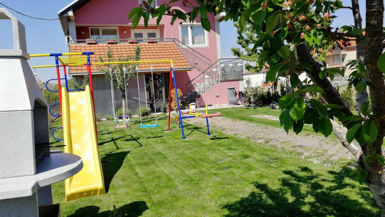 Apartments "Predah Kod Baraca" Nis Ngoại thất bức ảnh